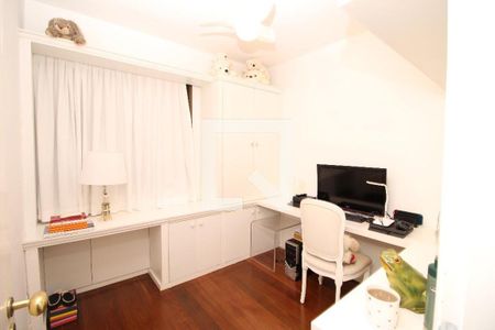 Apartamento à venda com 3 quartos, 115m² em Savassi, Belo Horizonte