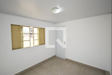 Quarto  de casa para alugar com 1 quarto, 50m² em Vila Nilo, São Paulo