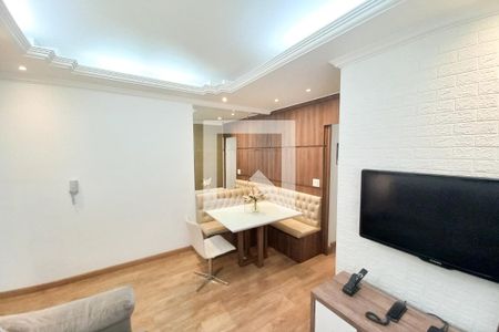 Sala de apartamento à venda com 3 quartos, 68m² em Planalto, Belo Horizonte
