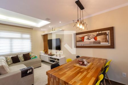 Sala de casa de condomínio para alugar com 3 quartos, 110m² em Vila Campo Grande, São Paulo