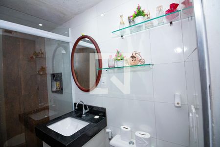 Banheiro de kitnet/studio para alugar com 1 quarto, 45m² em Asa Norte, Brasília