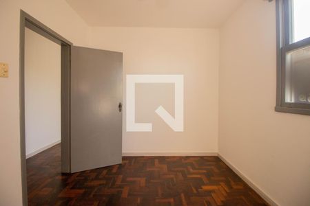 Quarto 1 de apartamento para alugar com 2 quartos, 54m² em Sarandi, Porto Alegre