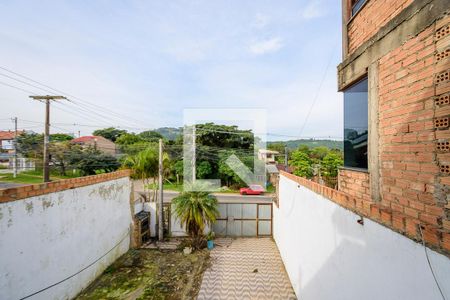 Sacada de casa à venda com 4 quartos, 100m² em Espírito Santo, Porto Alegre