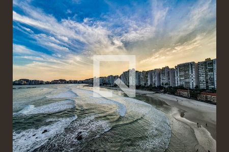 Vista da Sala de apartamento para alugar com 3 quartos, 200m² em Morro do Maluf, Guarujá