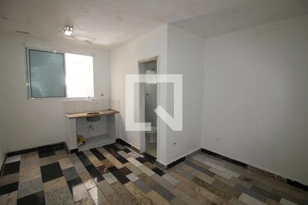 Quarto  de kitnet/studio para alugar com 1 quarto, 20m² em Belenzinho, São Paulo