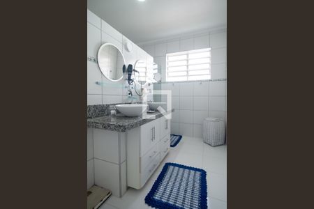 Banheiro Social de casa à venda com 3 quartos, 170m² em Brooklin, São Paulo