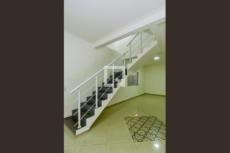 Escada Sala/Quartos de casa à venda com 4 quartos, 263m² em Parque Continental Ii, Guarulhos