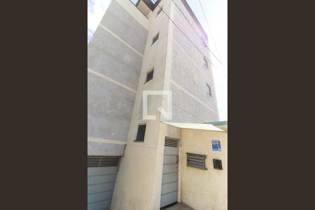 Apartamento à venda com 40m², 2 quartos e 1 vaga Apartamento à venda com 40m², 2 quartos e 1 vagaFachada