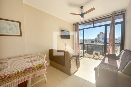 Apartamento para alugar com 70m², 2 quartos e 1 vagaSala