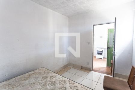 Quarto  de casa para alugar com 1 quarto, 48m² em Senhor dos Passos, Belo Horizonte