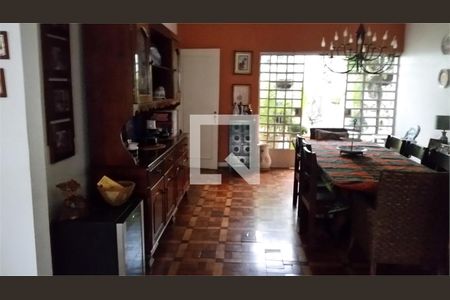 Casa à venda com 5 quartos, 300m² em Vila Mariana, São Paulo