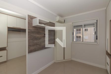 Quarto Suíte de apartamento para alugar com 2 quartos, 49m² em Jardim Itu, Porto Alegre