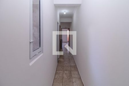 Corredor de casa para alugar com 3 quartos, 100m² em Vila Zelina, São Paulo