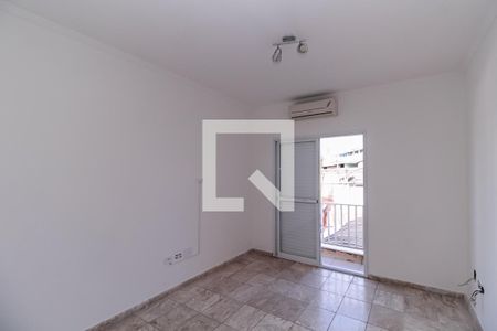 Quarto 1 de casa para alugar com 3 quartos, 100m² em Vila Zelina, São Paulo