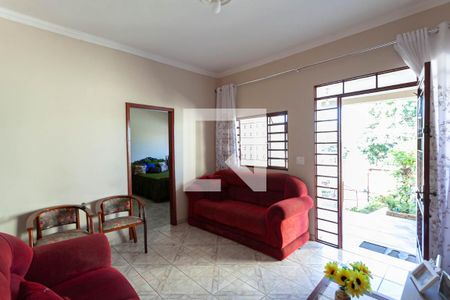 Sala  de casa à venda com 3 quartos, 195m² em Jardim Leblon, Belo Horizonte