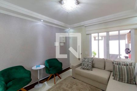 Sala de casa à venda com 3 quartos, 240m² em Vila Marieta, São Paulo