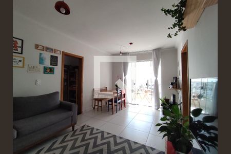 Sala de apartamento à venda com 3 quartos, 90m² em Fonte Grande, Contagem