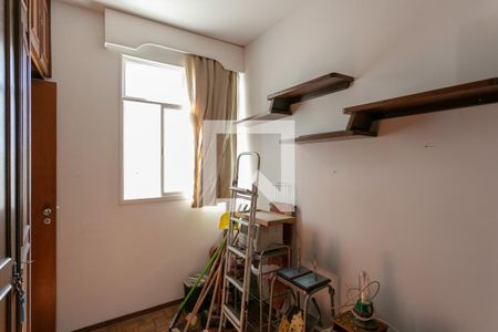 Quarto 1 de apartamento à venda com 3 quartos, 70m² em Santo Antônio, Belo Horizonte