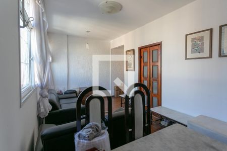 Sala de apartamento à venda com 3 quartos, 70m² em Santo Antônio, Belo Horizonte