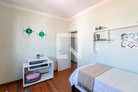 Quarto 2 de apartamento à venda com 4 quartos, 255m² em Nova Floresta, Belo Horizonte