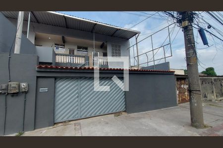 Fachada do Condomínio  de apartamento para alugar com 2 quartos, 50m² em Cascadura, Rio de Janeiro