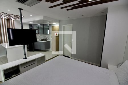 Quarto de kitnet/studio para alugar com 1 quarto, 48m² em Barra da Tijuca, Rio de Janeiro