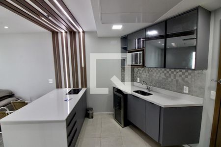 Cozinha de kitnet/studio à venda com 1 quarto, 48m² em Barra da Tijuca, Rio de Janeiro