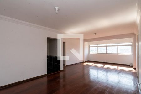 Sala de apartamento para alugar com 4 quartos, 142m² em Vila Galvão, Guarulhos