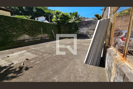 Quadra Esportiva de apartamento à venda com 3 quartos, 70m² em Santa Rosa, Niterói