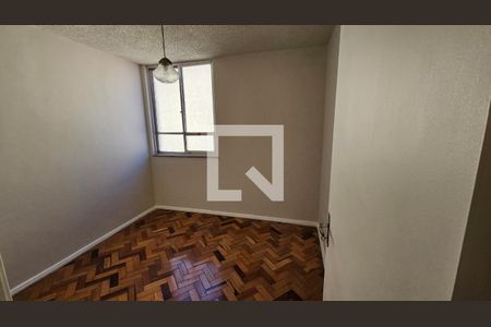 Quarto 1 de apartamento à venda com 3 quartos, 70m² em Santa Rosa, Niterói