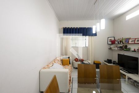 Casa 1 de casa para alugar com 6 quartos, 240m² em Vila Carrão, São Paulo