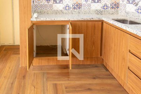 Cozinha de kitnet/studio à venda com 1 quarto, 34m² em Jardim Dona Leopoldina, Porto Alegre