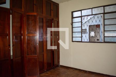 Quarto 1 de casa à venda com 2 quartos, 400m² em Monsenhor Messias, Belo Horizonte