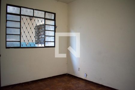 Quarto 1 de casa à venda com 2 quartos, 400m² em Monsenhor Messias, Belo Horizonte