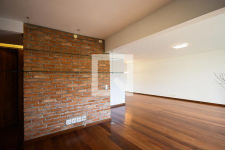 Sala de tv de apartamento para alugar com 3 quartos, 180m² em Real Parque, São Paulo