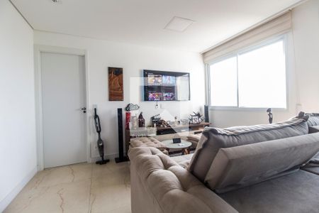 Sala de TV de apartamento para alugar com 1 quarto, 55m² em Alphaville Empresarial, Barueri