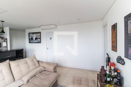 Sala de TV de apartamento para alugar com 1 quarto, 55m² em Alphaville Empresarial, Barueri