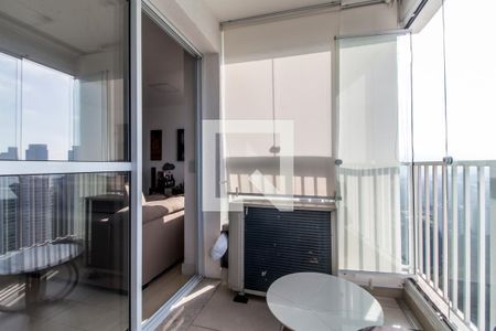 Varanda de apartamento para alugar com 1 quarto, 55m² em Alphaville Empresarial, Barueri