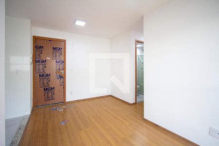 Sala de apartamento para alugar com 2 quartos, 47m² em Colubande, São Gonçalo