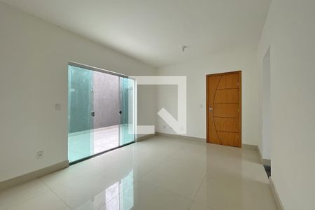 Sala de apartamento para alugar com 3 quartos, 133m² em Padre Eustáquio, Belo Horizonte