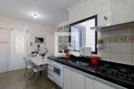 Apartamento para alugar com 178m², 3 quartos e 3 vagas Apartamento para alugar com 178m², 3 quartos e 3 vagasCozinha