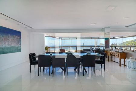 Sala de apartamento para alugar com 3 quartos, 350m² em Barra da Tijuca, Rio de Janeiro