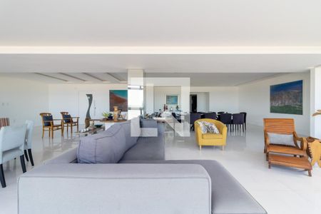 Sala de apartamento para alugar com 3 quartos, 350m² em Barra da Tijuca, Rio de Janeiro