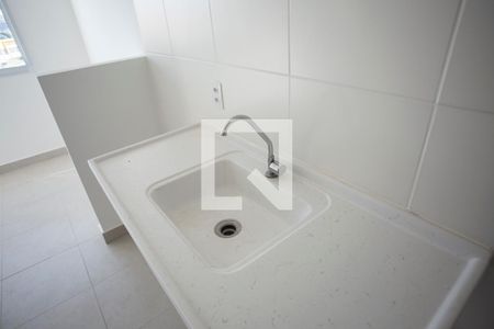 Detalhe  Sala de apartamento para alugar com 2 quartos, 38m² em Parque Fongaro, São Paulo