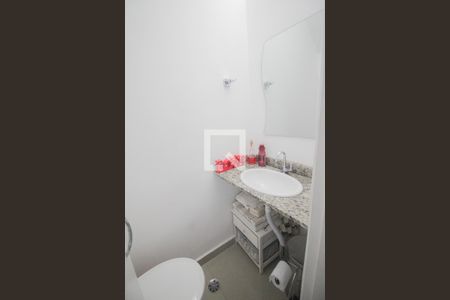 lavabo de casa de condomínio à venda com 3 quartos, 150m² em Vila Mazzei, São Paulo