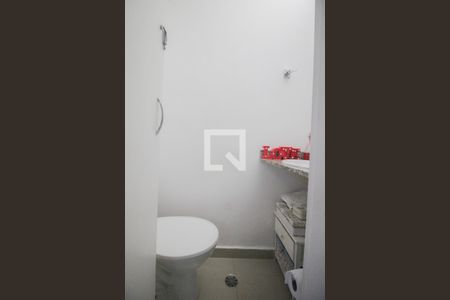 lavabo de casa de condomínio à venda com 3 quartos, 150m² em Vila Mazzei, São Paulo