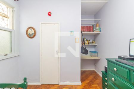 Quarto 1 de casa à venda com 4 quartos, 313m² em Santa Efigênia, Belo Horizonte