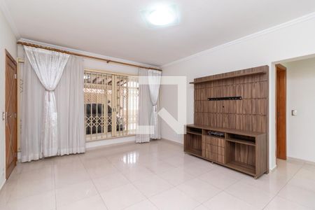 Sala de casa à venda com 3 quartos, 200m² em Vila Hebe, São Paulo