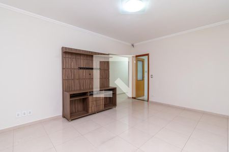 Sala de casa à venda com 3 quartos, 200m² em Vila Hebe, São Paulo