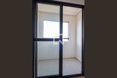 Sacada de apartamento para alugar com 1 quarto, 24m² em Bonfim, Osasco